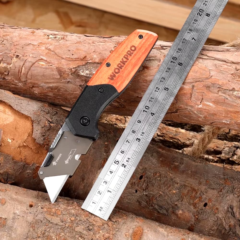 Heavy-Duty Utility Folding Knife: Wooden Handle with Quick Release & 10 Extra Blades - Husky Tools